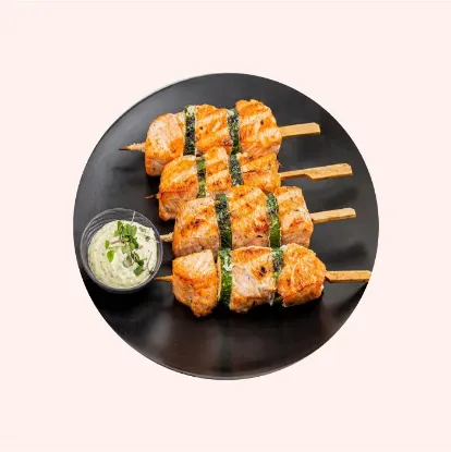 Picture of Mini-shashlik of salmon with zucchini and Tartar Sauce